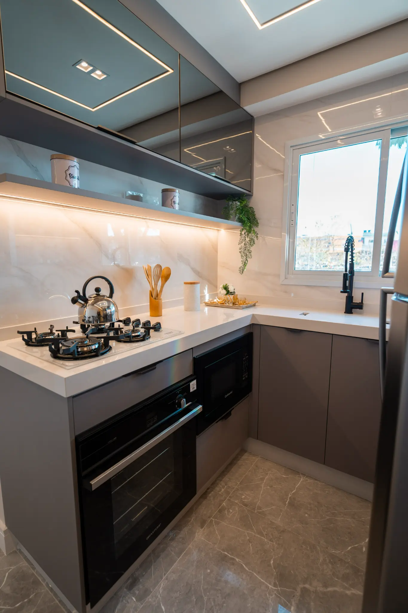 Cozinha decorada vista 2